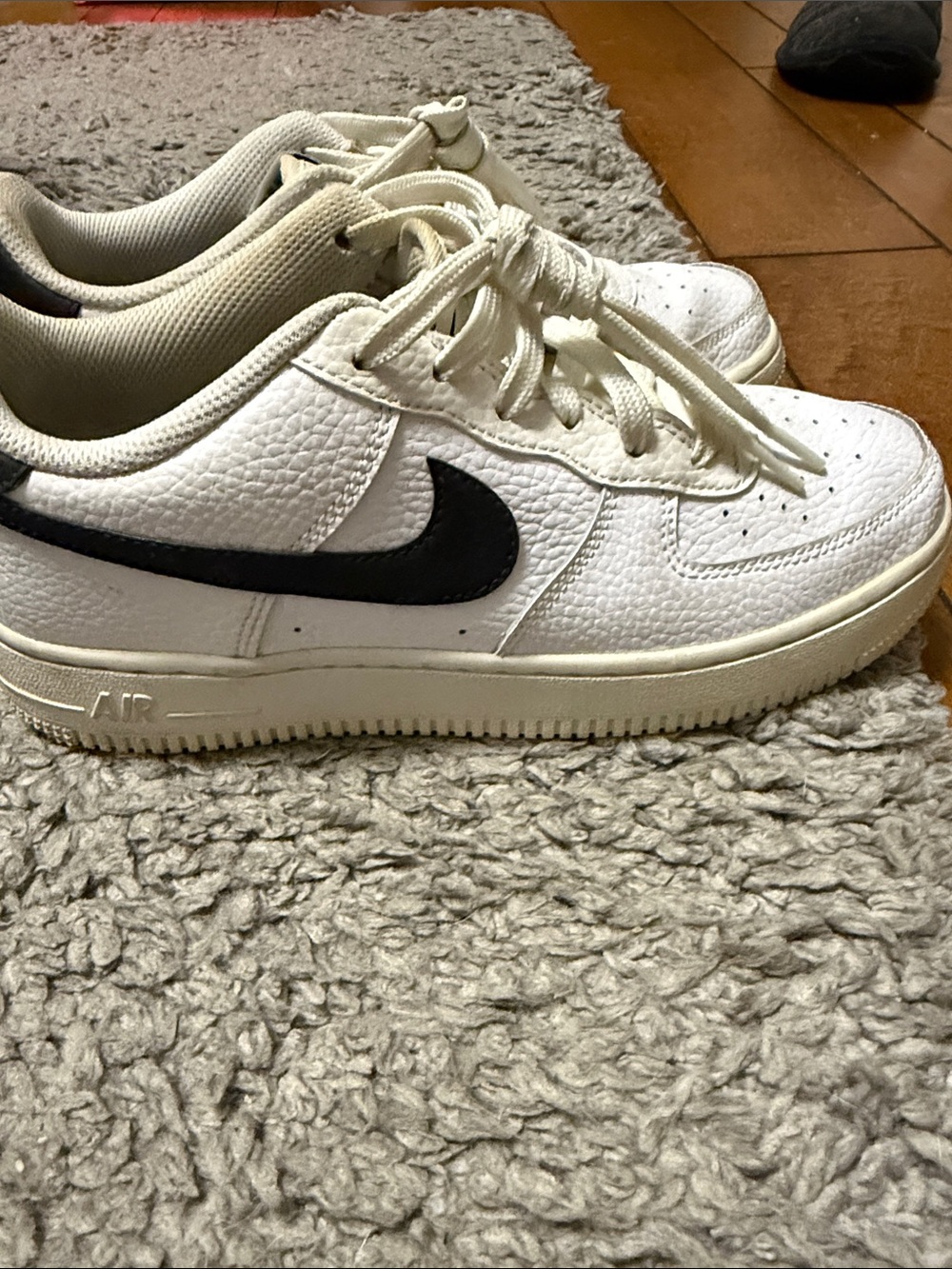 Nike Kids' Cream/White Low-Top Sneakers